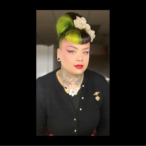 Poshmark Ambassador 💚 - Picture 3 of 4